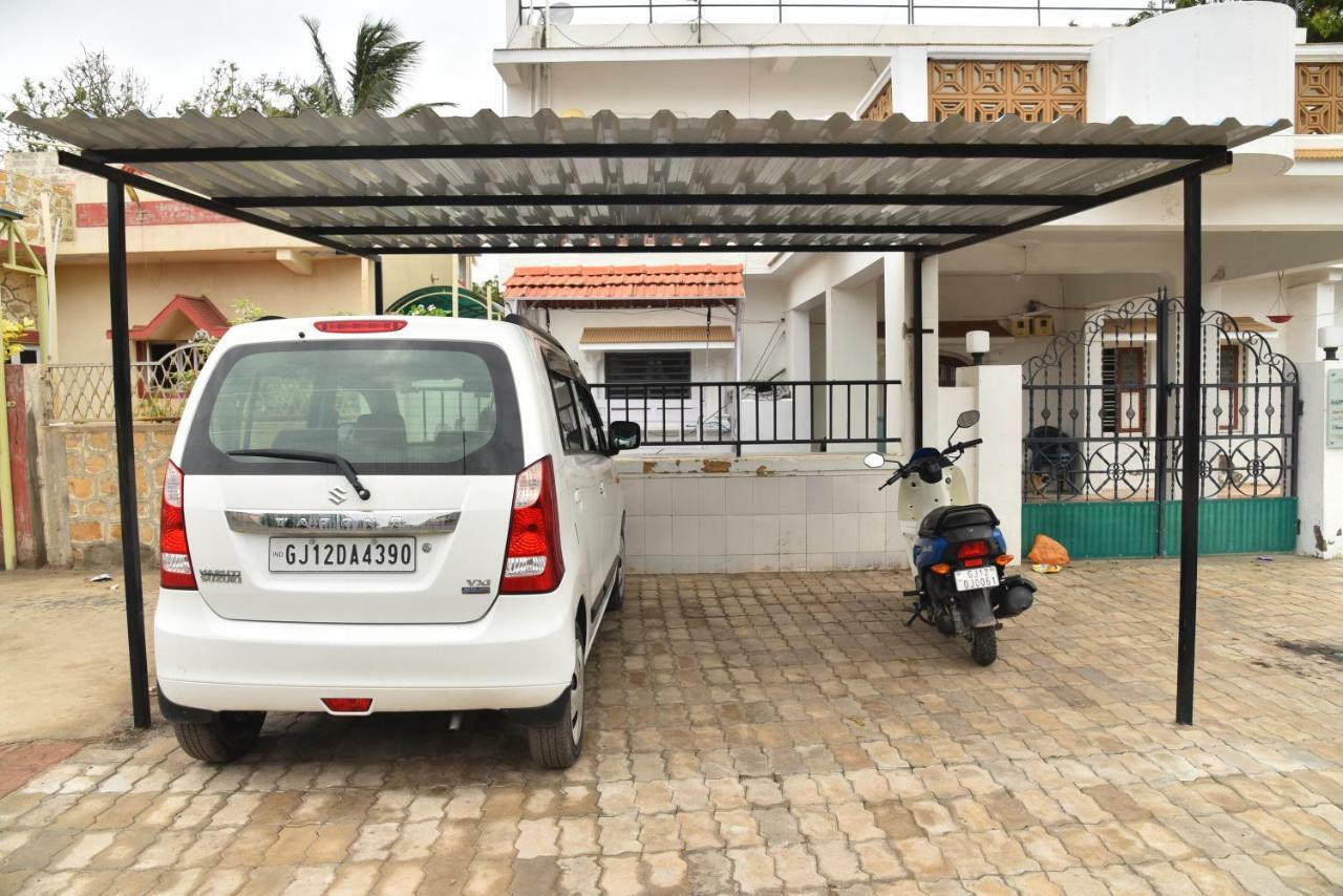 Happy Home Bhuj Exterior foto